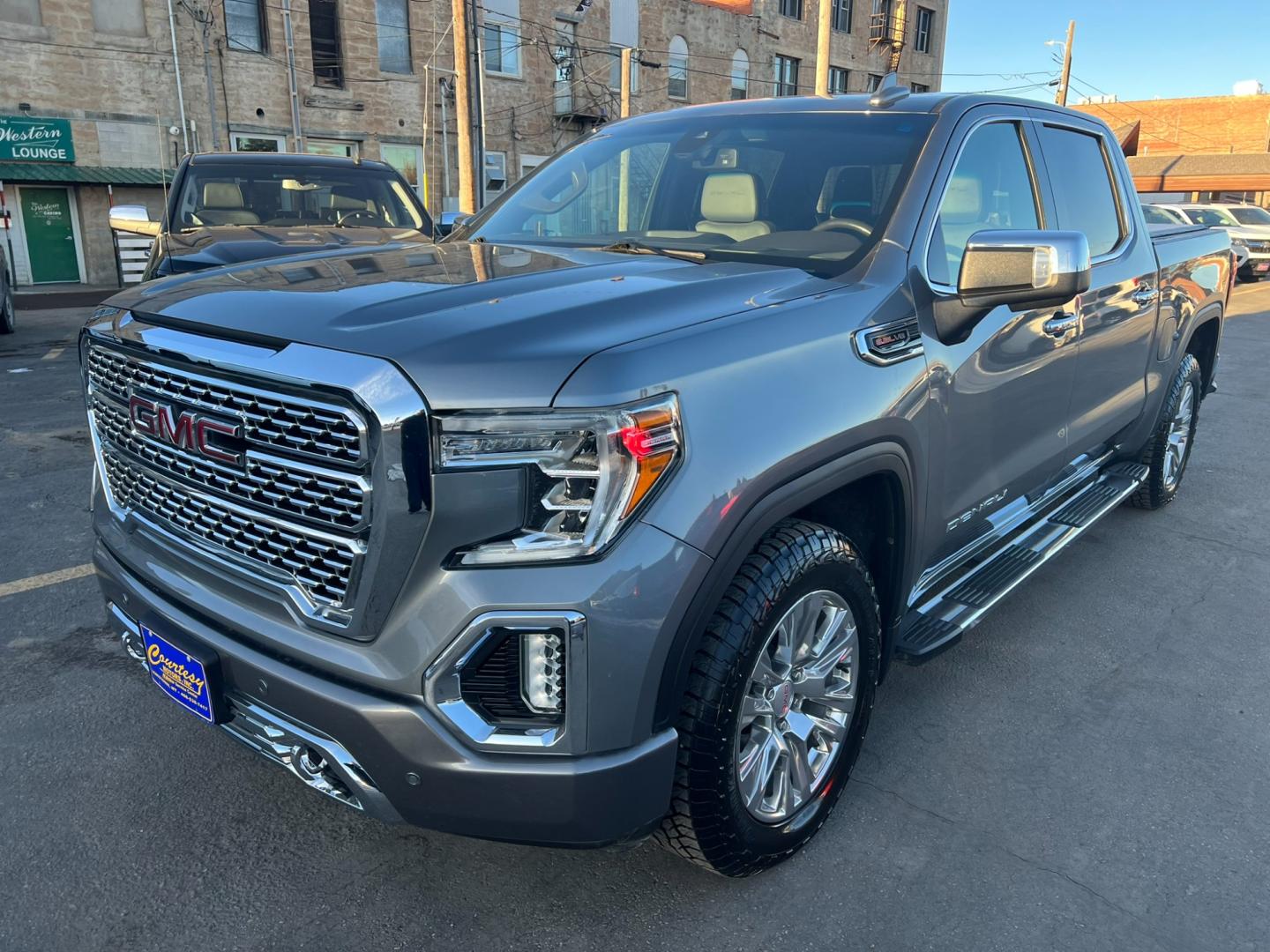 2020 Blue /Charcoal GMC Sierra 1500 Denali Crew Cab Short Box 4WD (1GTU9FEL3LZ) with an 6.2L DI V8 engine, automatic transmission, located at 116 5th Avenue South, Lewistown, MT, 59457, 47.063877, -109.427879 - Discover Luxury and Performance with the 2020 GMC Sierra 1500 Denali. Elevate your driving experience with the 2020 GMC Sierra 1500 Denali, a perfect blend of sophistication and power. This premium truck boasts a powerful engine, cutting-edge technology, and a refined interior. Key Features: - Photo#6